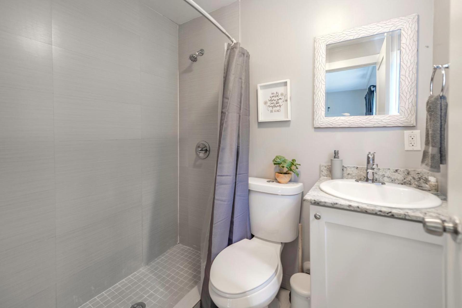 Spacious East Duplex Delightful * Miami