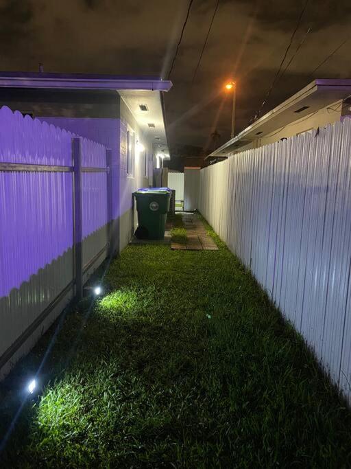 Apartment Private And Comfortable Near Airport Miami