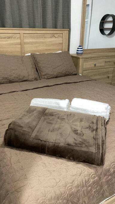 Private And Comfortable Near Airport Apartment *