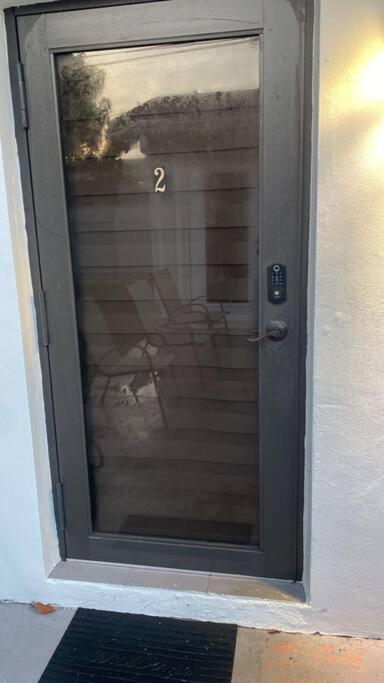 Spacious Private Close To Attractions