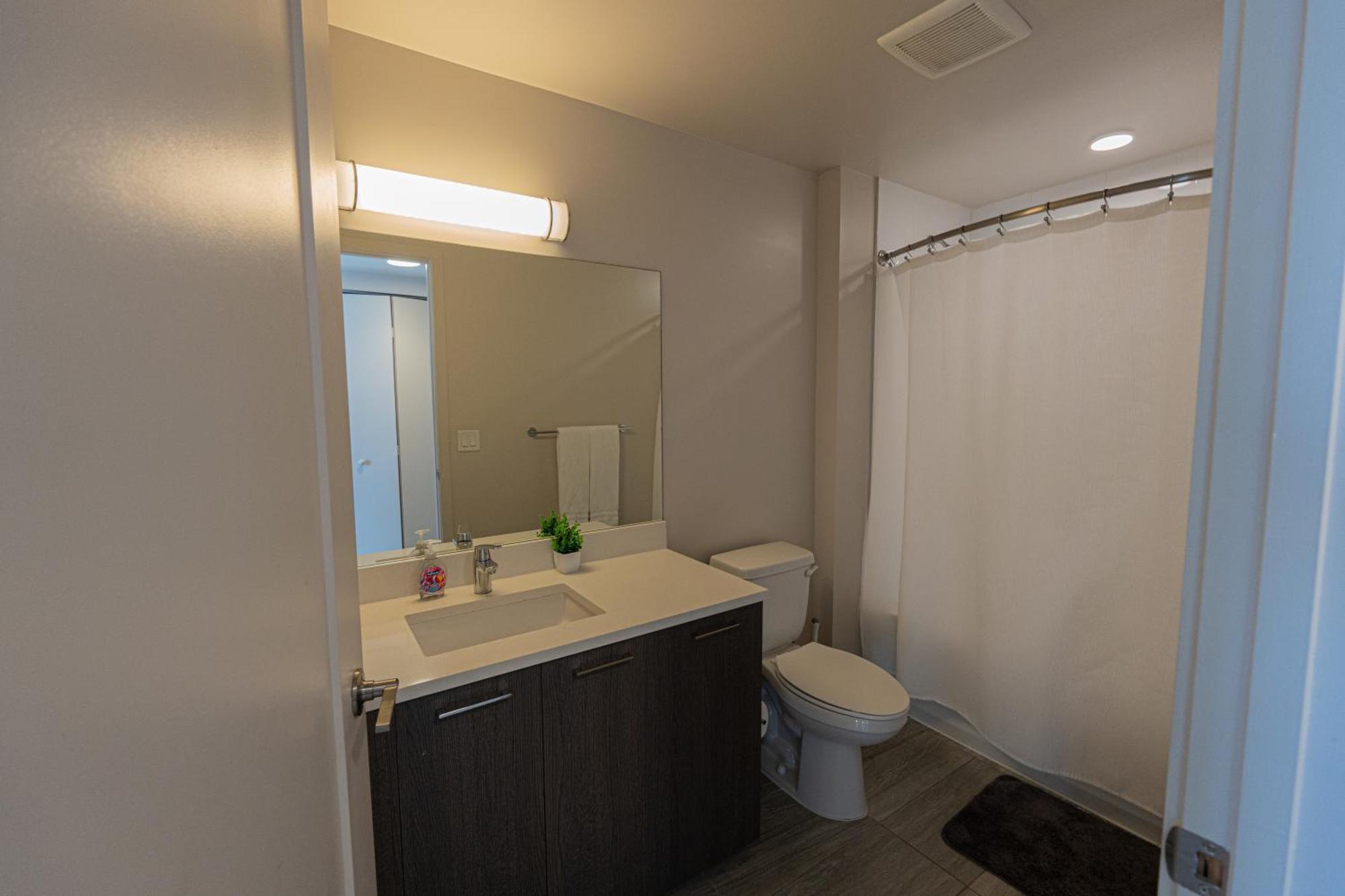 Oceana! 2br With Rooftop Pool & In The World Center Miami
