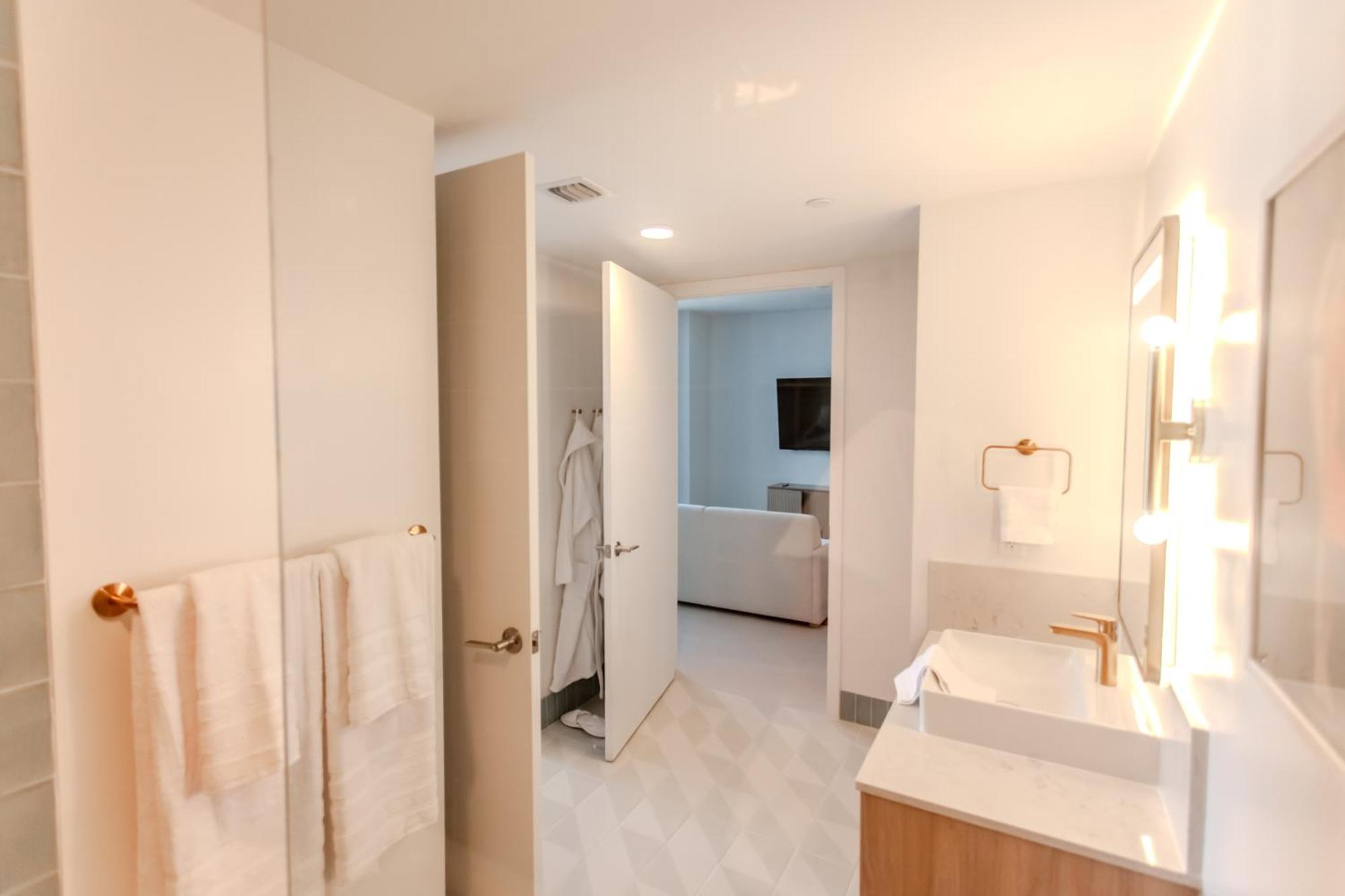 Stunning Downtown Apartment Miami