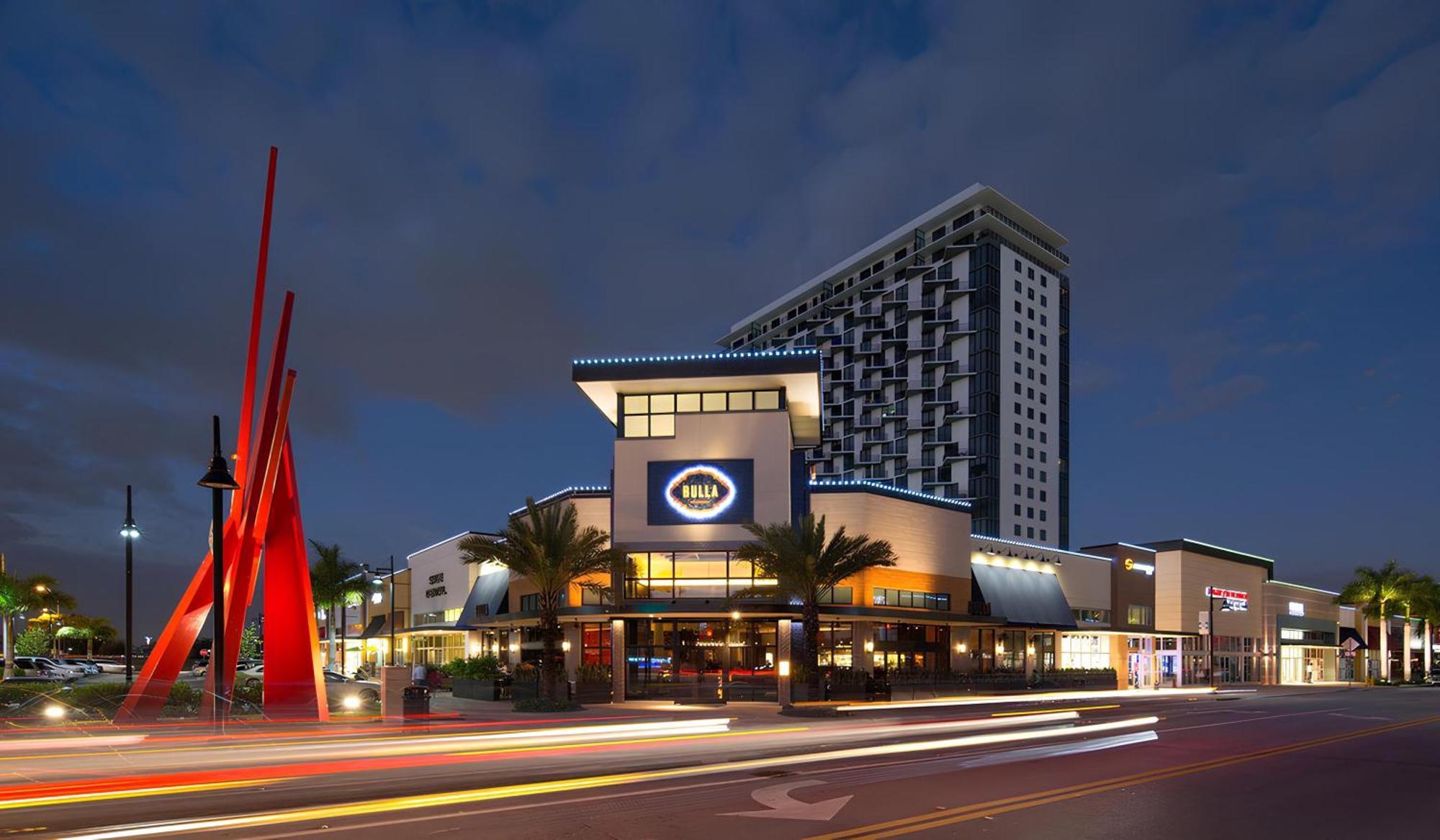 Appartement Doral Pool 1407 By Waveproperties *