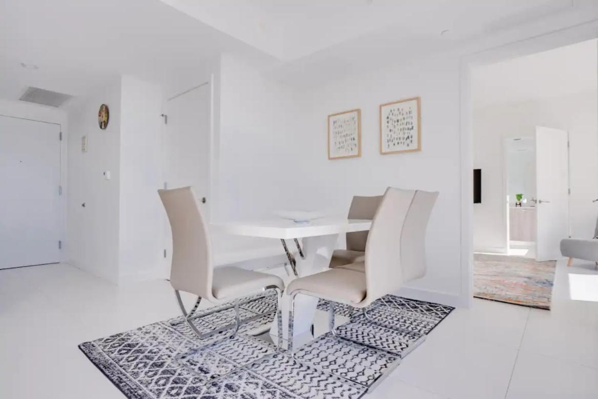 Holiday home Paraiso- Rooftop Pool Views And Prime Location Miami