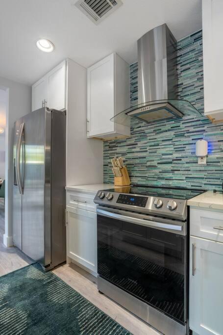 Holiday home 4 Bed 3 Bath Getaway *
