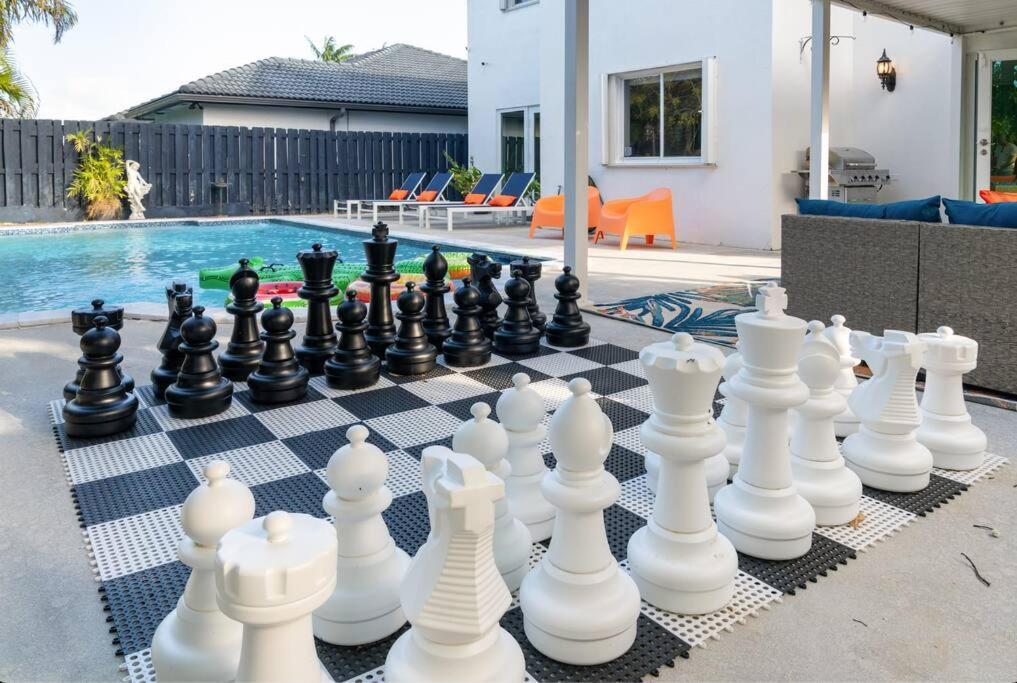 4 Bed 3 Bath Getaway * Miami