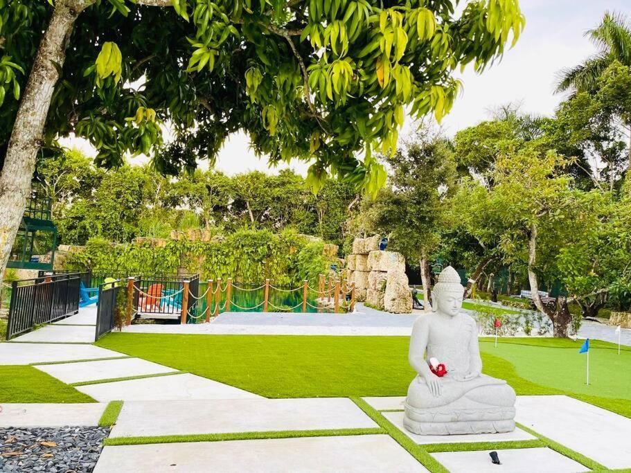 Holiday home Of Dreams House Miami