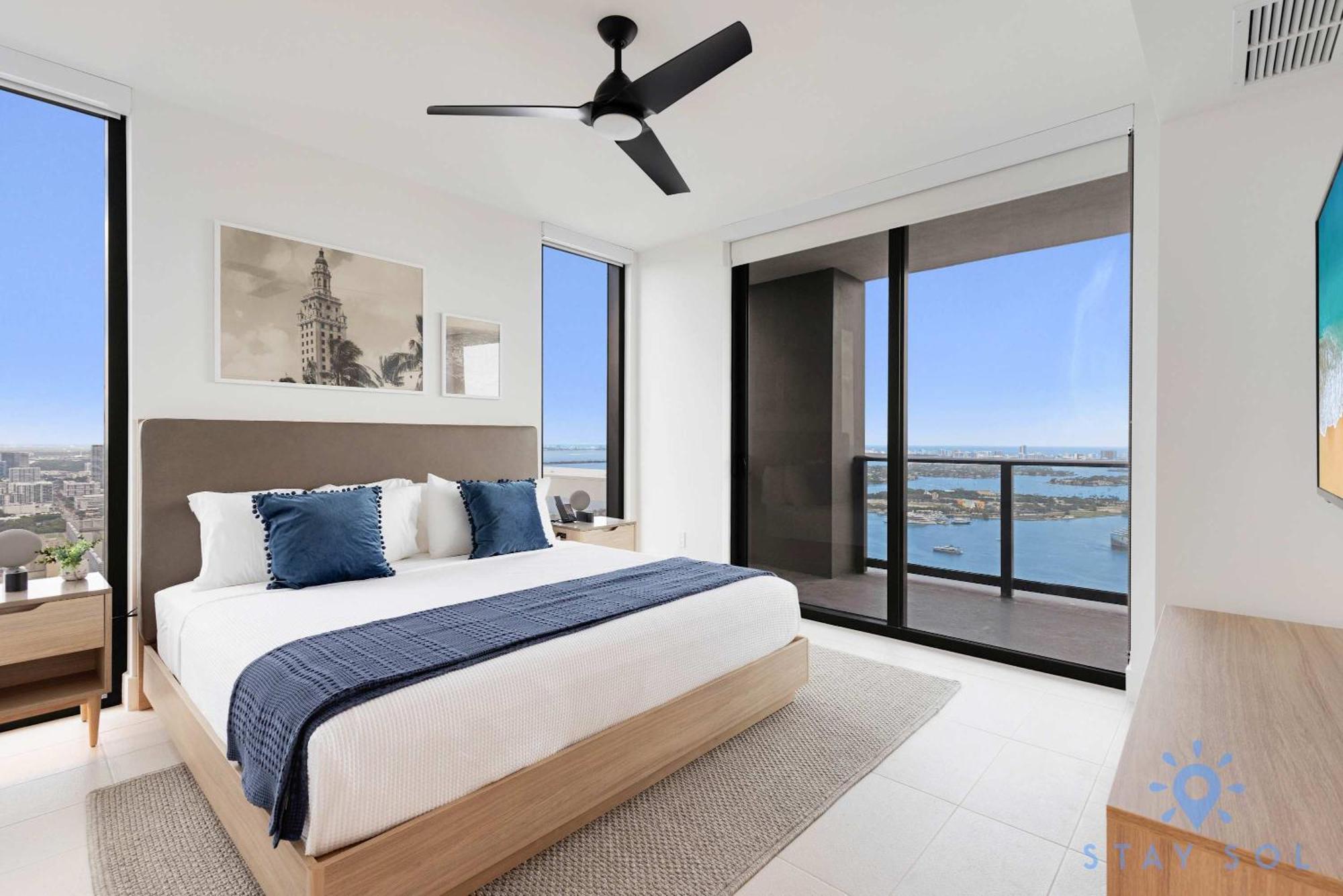 Luxury 3 Bedrooms Pool Gym Views & Miami