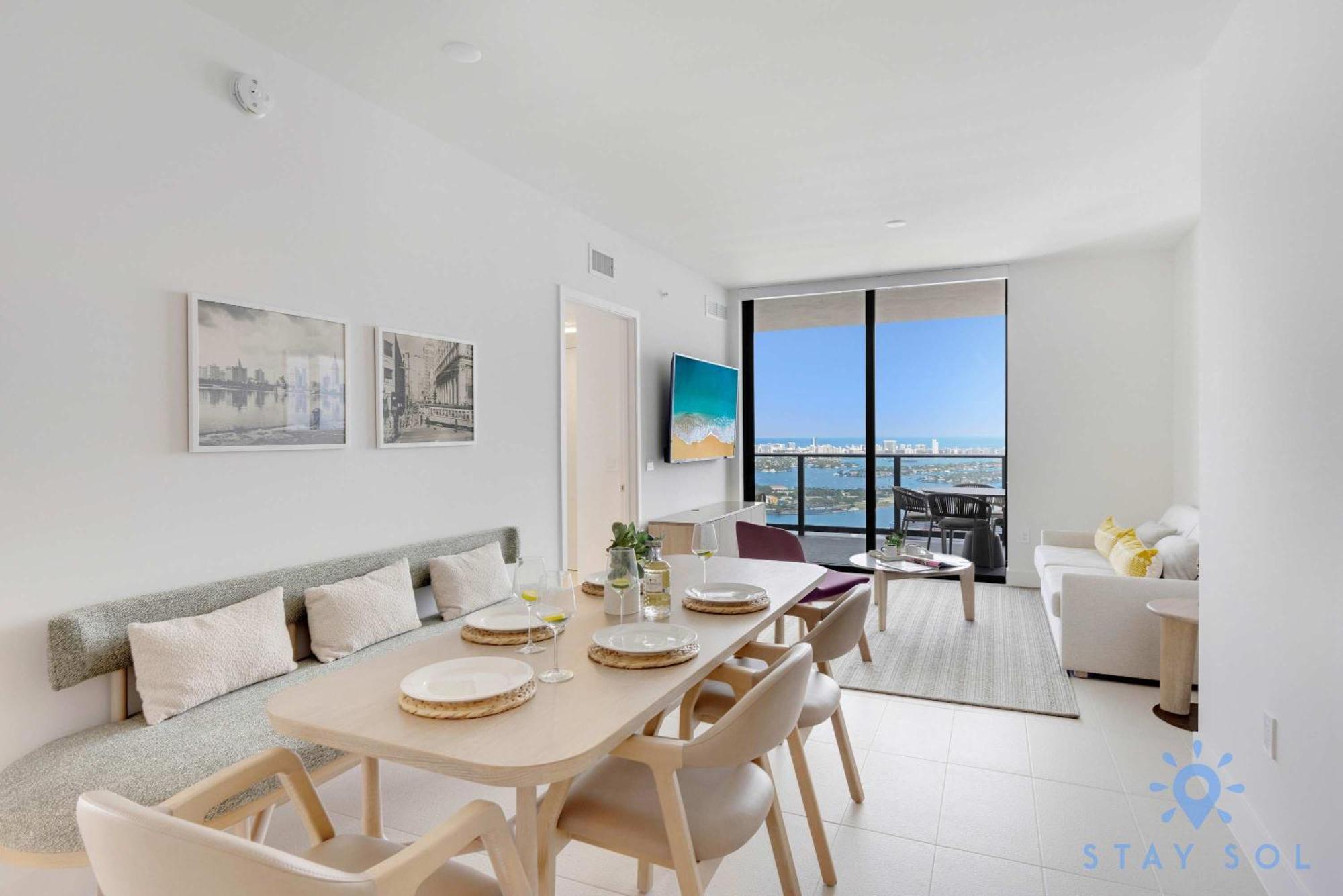 Apartment Luxury 3 Bedrooms Pool Gym Views & *