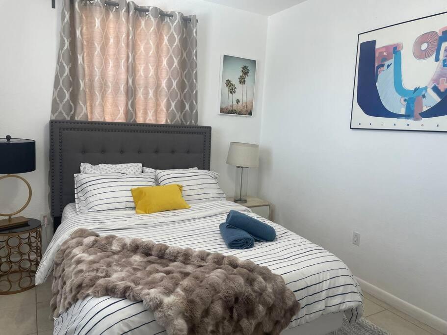 Pool Design District- 2 Bedroom Miami
