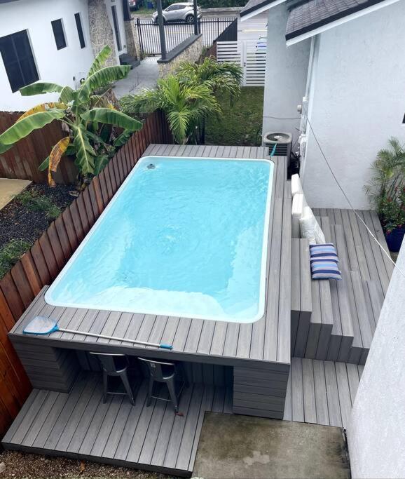 Pool Design District- 2 Bedroom
