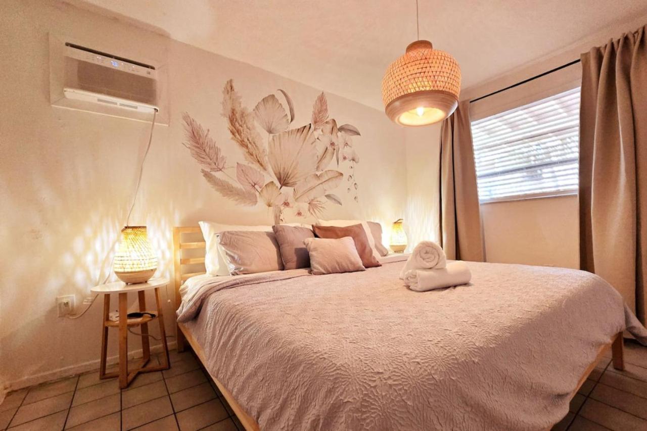 Apartment Hidden Tropical Gem Calle Ocho 1