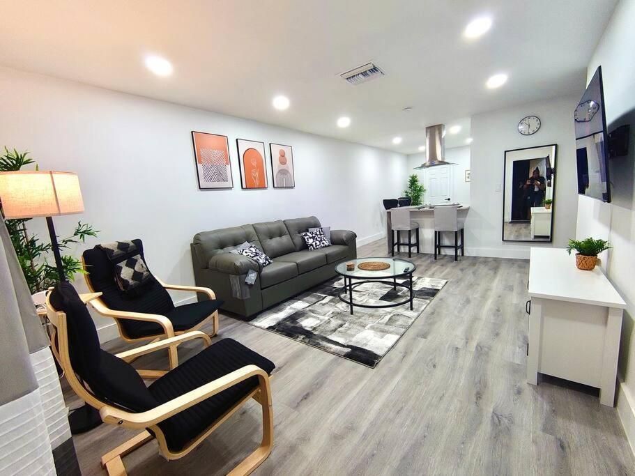 Apartment Paradise Gardens 2bdr Unit Near Hardrock Stadium Miami