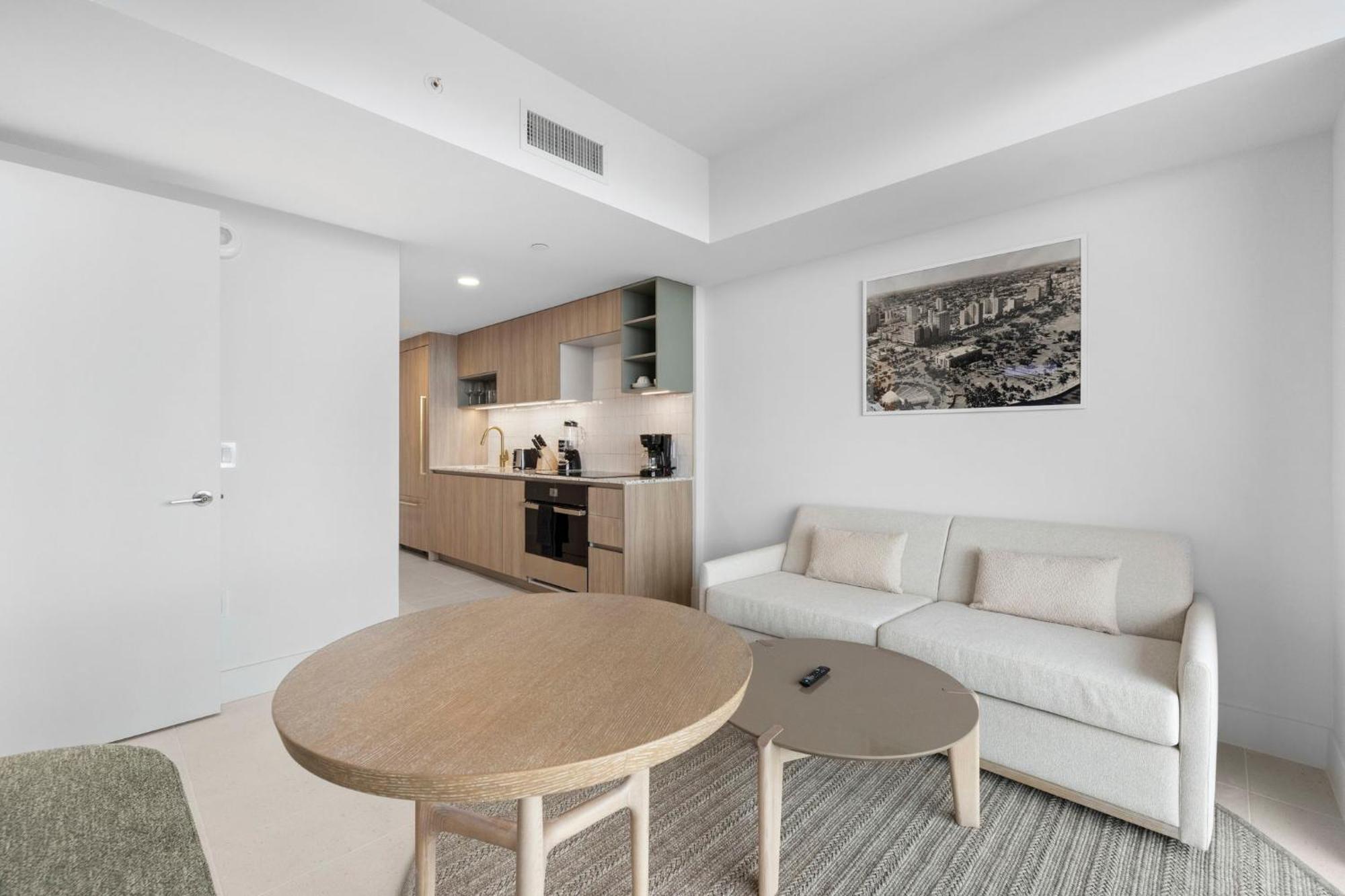 Stunning With Free Parking On 46th Floor! Apartment Miami