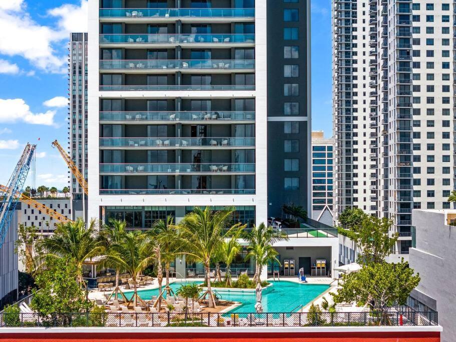 Ph 5107 Gale Luxury 1br With Sea - Downtown Views