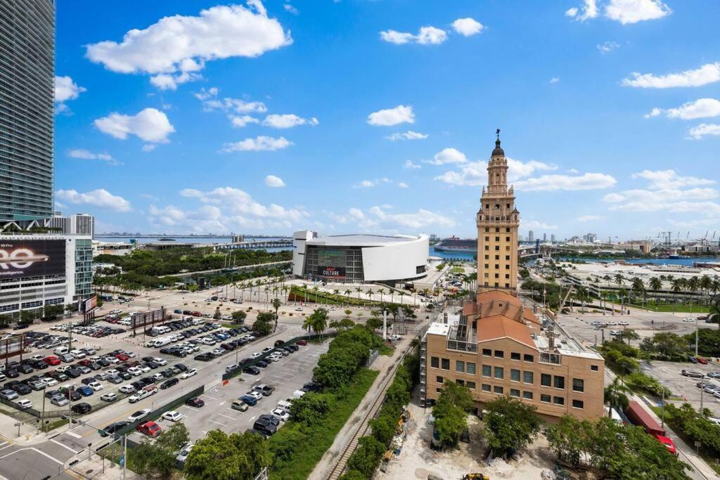 Ph 5107 Gale Luxury 1br With Sea - Downtown Views