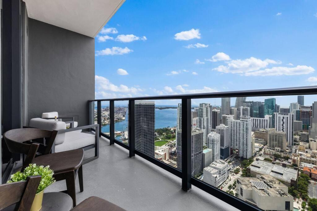 Ph 5107 Gale Luxury 1br With Sea - Downtown Views Apartment *