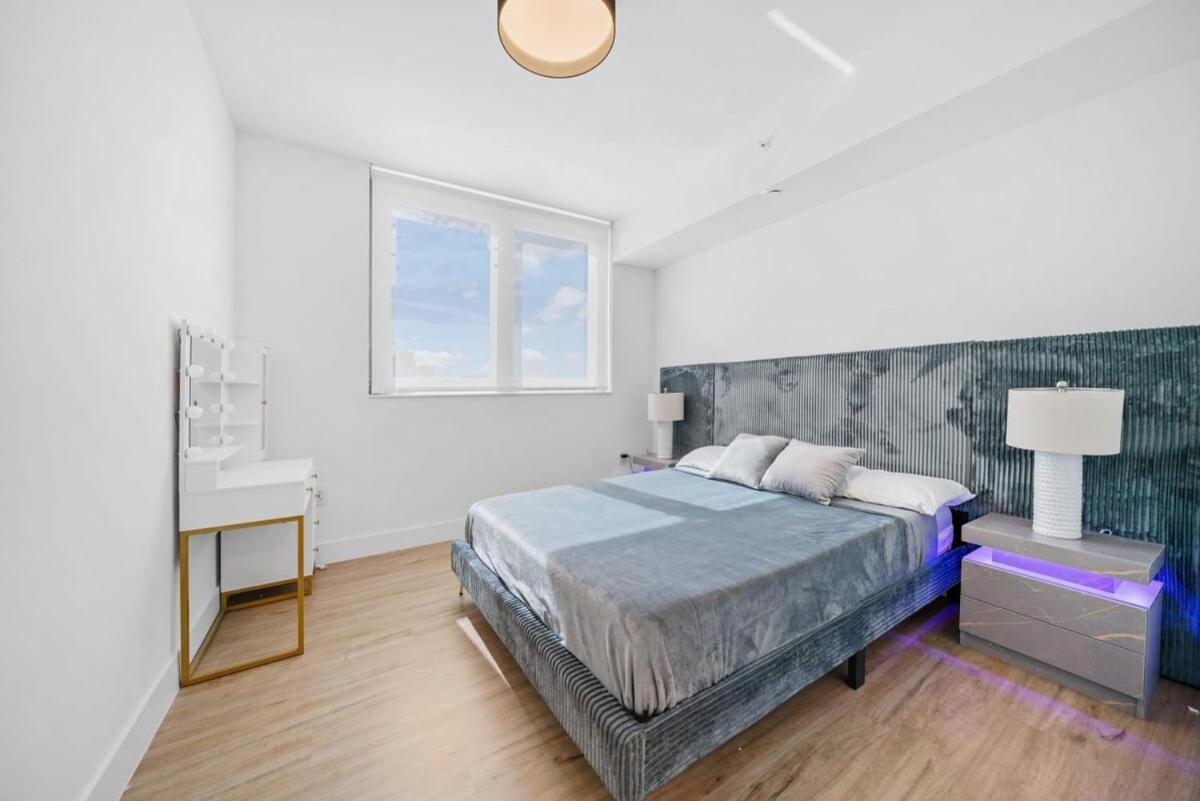 Apartment Ocean View 2 Bedroom Downtown 5 Minutes From