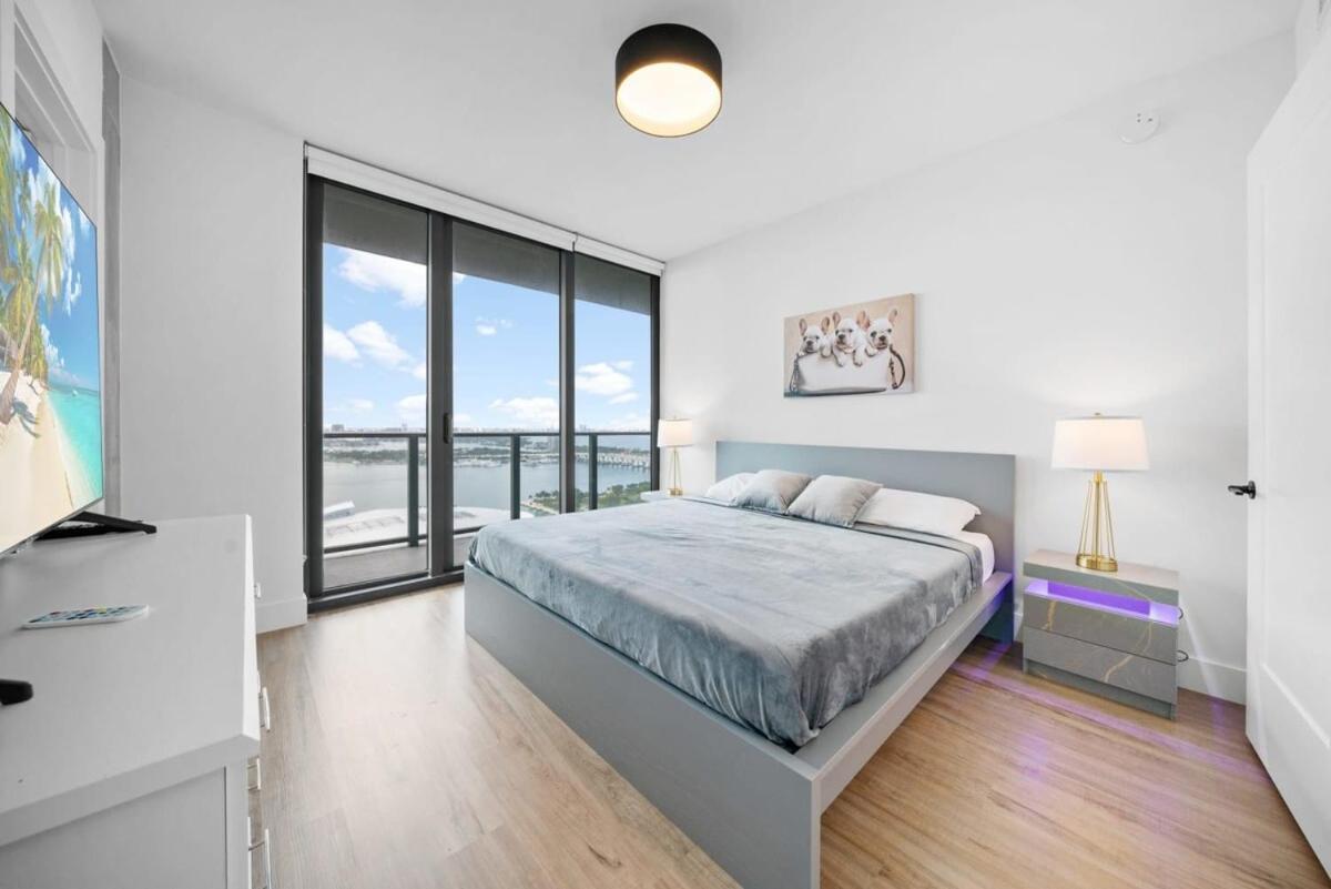 Apartment Ocean View 2 Bedroom Downtown 5 Minutes From *