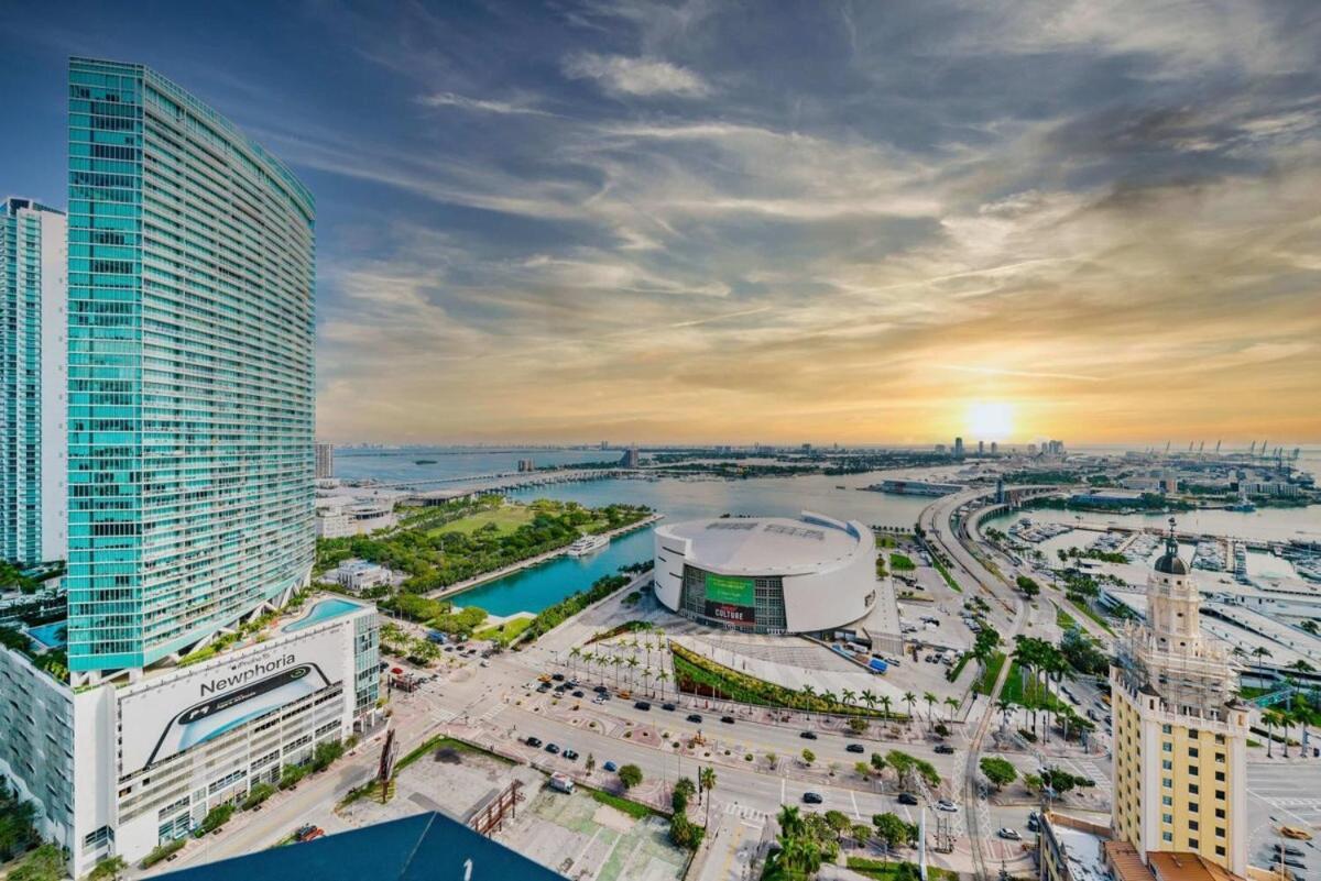 Ocean View 2 Bedroom Downtown 5 Minutes From Miami