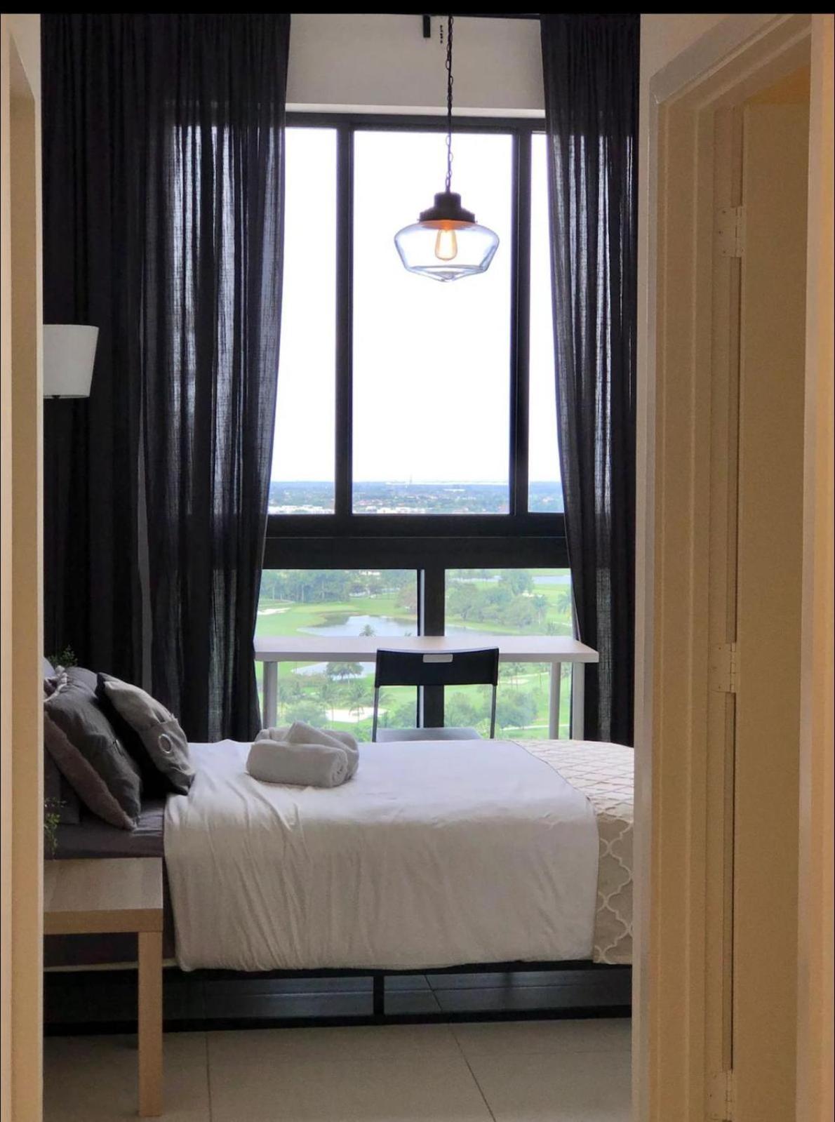 Apartment Downtown Doral 2 Miami