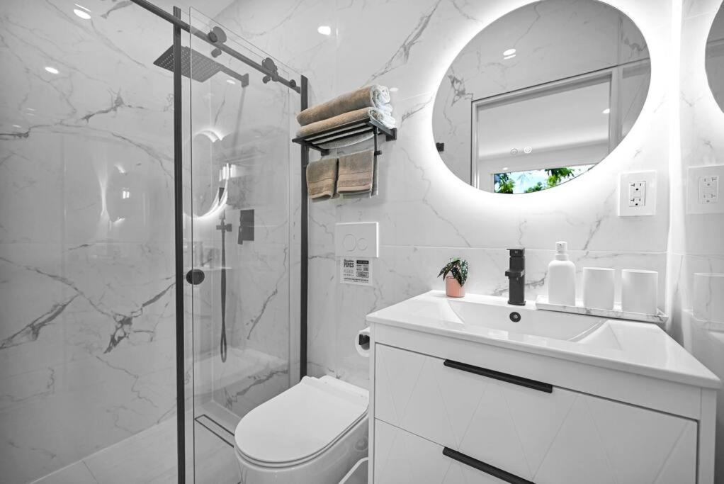 Modern Near Design District, Wynwood Miami