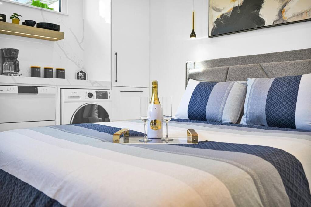 Modern Near Design District, Wynwood Apartment Miami