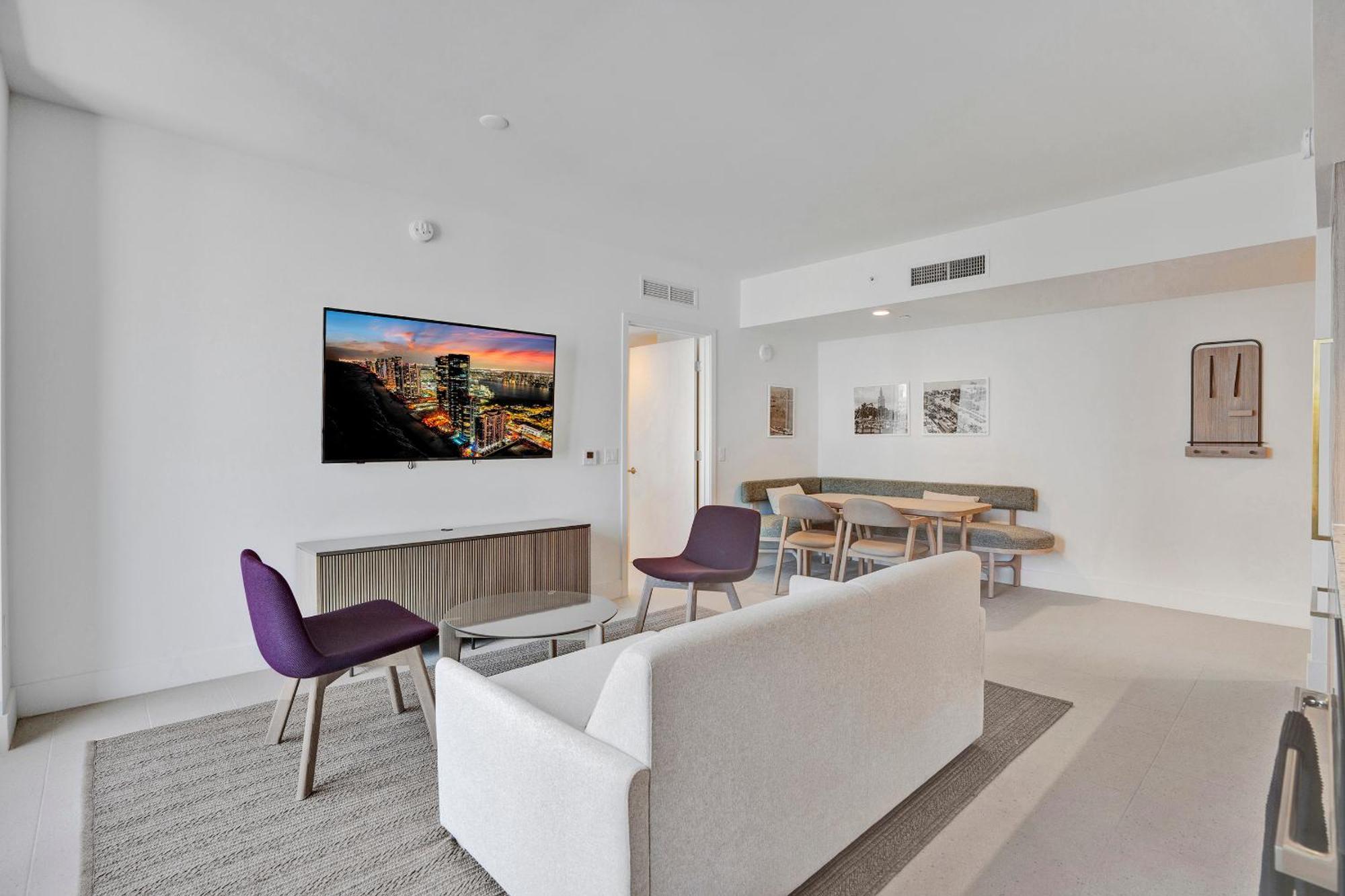 New 2-bdrm Downtown With Bay Vista * Miami