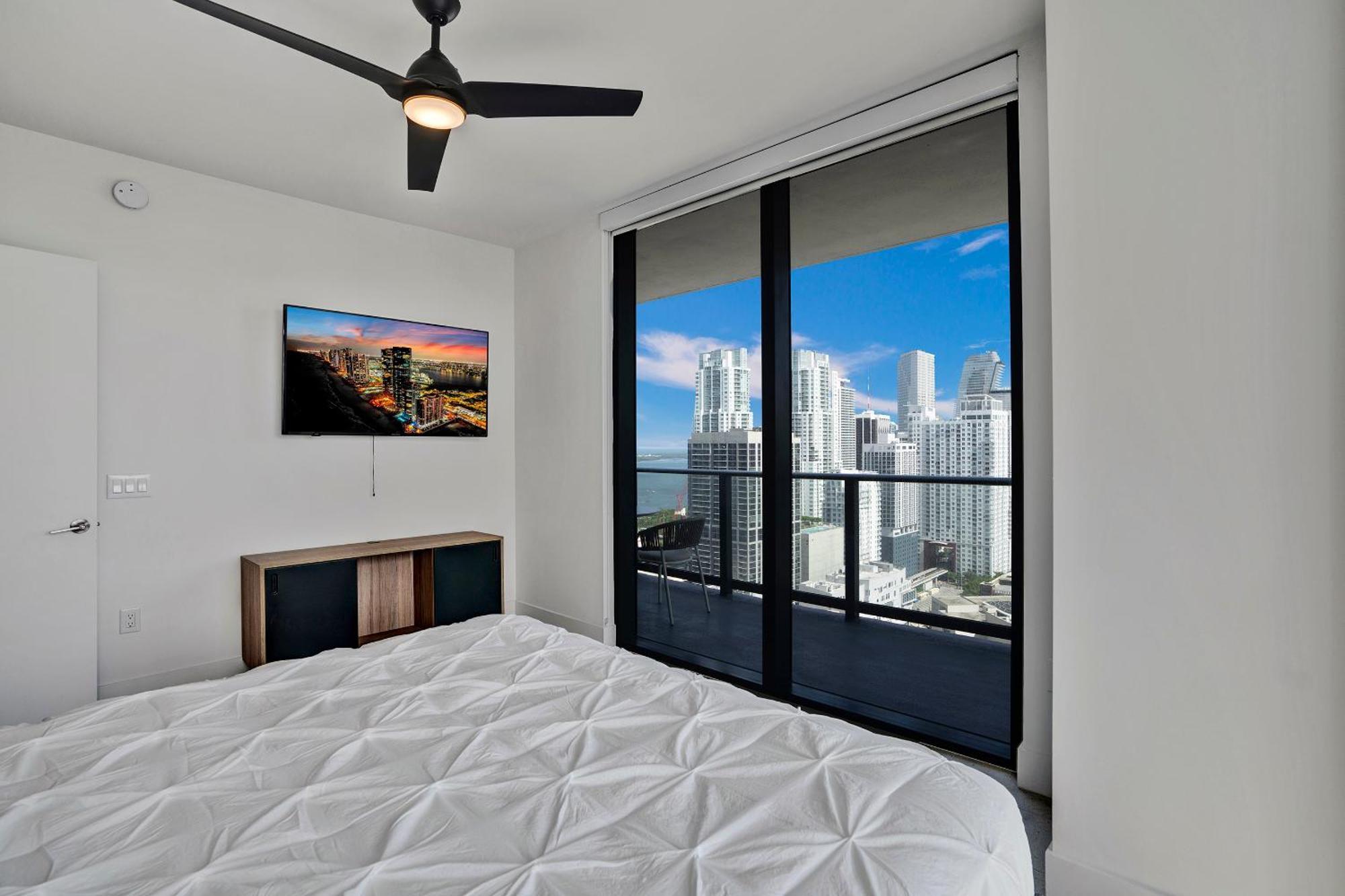New 2-bdrm Downtown With Bay Vista Miami