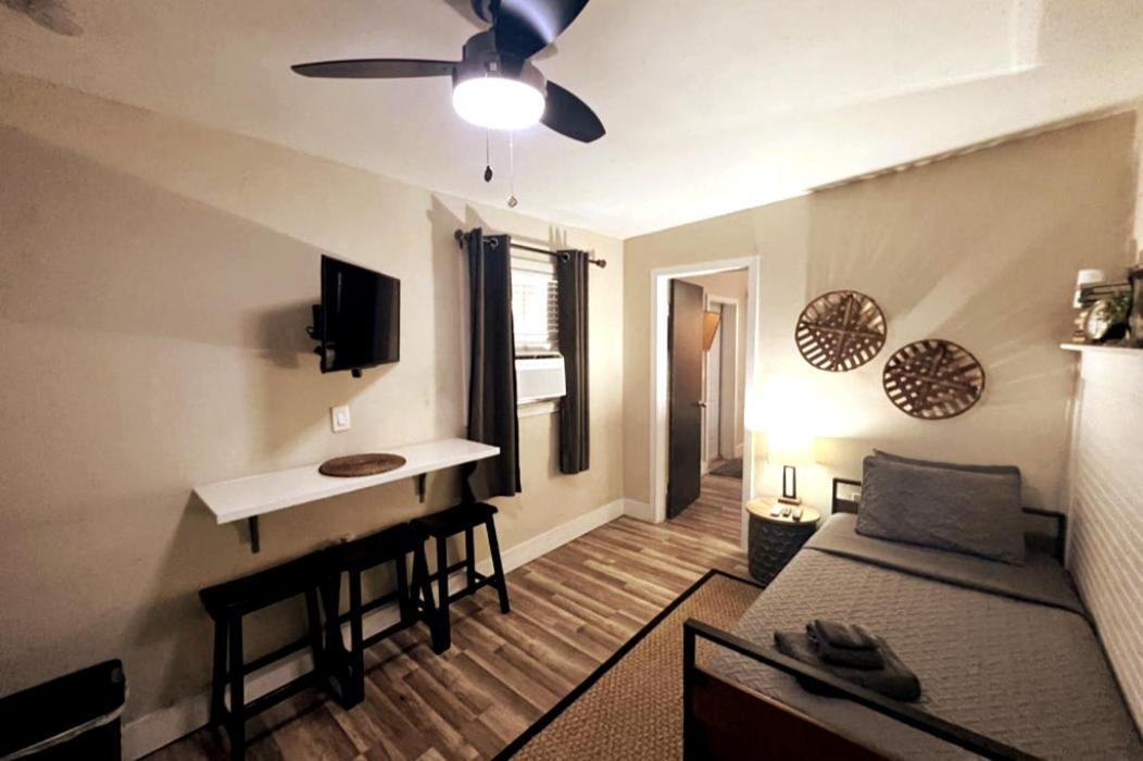 Designed Private In *