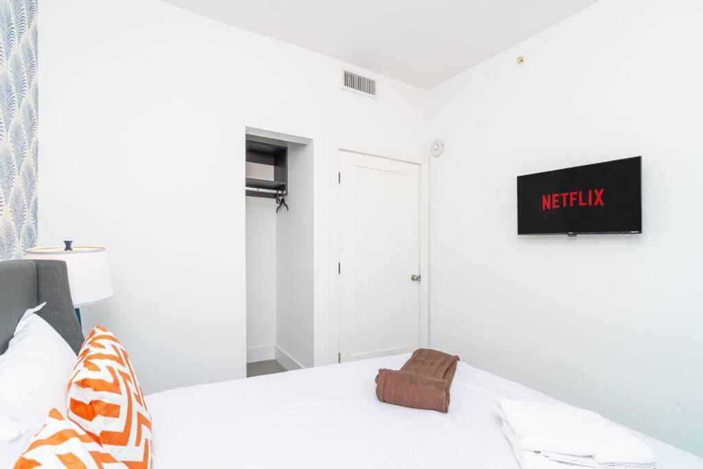 King Bed 2b 2ba Oasis Minutes To Brickell 6 Guests Miami