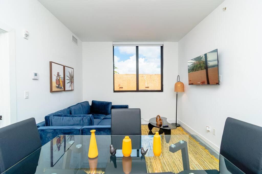 King Bed 2b 2ba Oasis Minutes To Brickell 6 Guests *