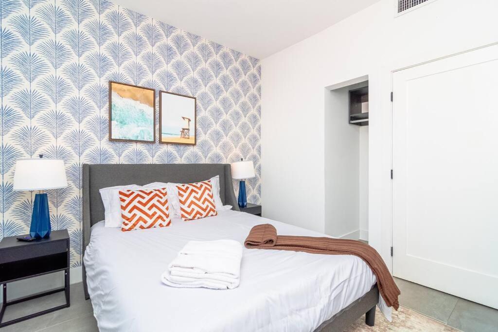 King Bed 2b 2ba Oasis Minutes To Brickell 6 Guests Apartment Miami