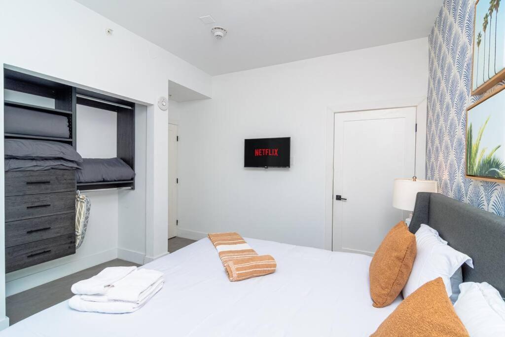 King Bed 2b 2ba Oasis Minutes To Brickell 6 Guests *