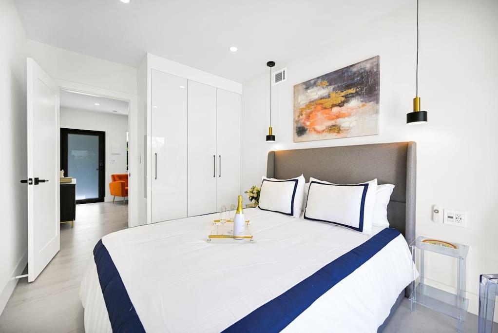 Stylish Oasis In Design District, Near Wynwood * Miami