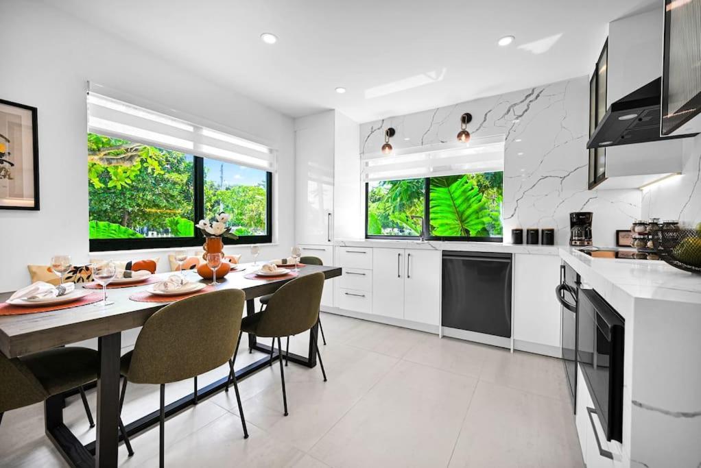 Holiday home Stylish Oasis In Design District, Near Wynwood Miami