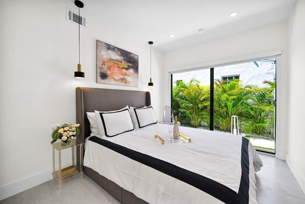 Stylish Oasis In Design District, Near Wynwood * Miami