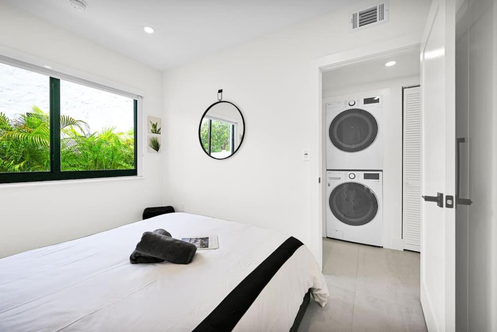 Stylish Oasis In Design District, Near Wynwood *