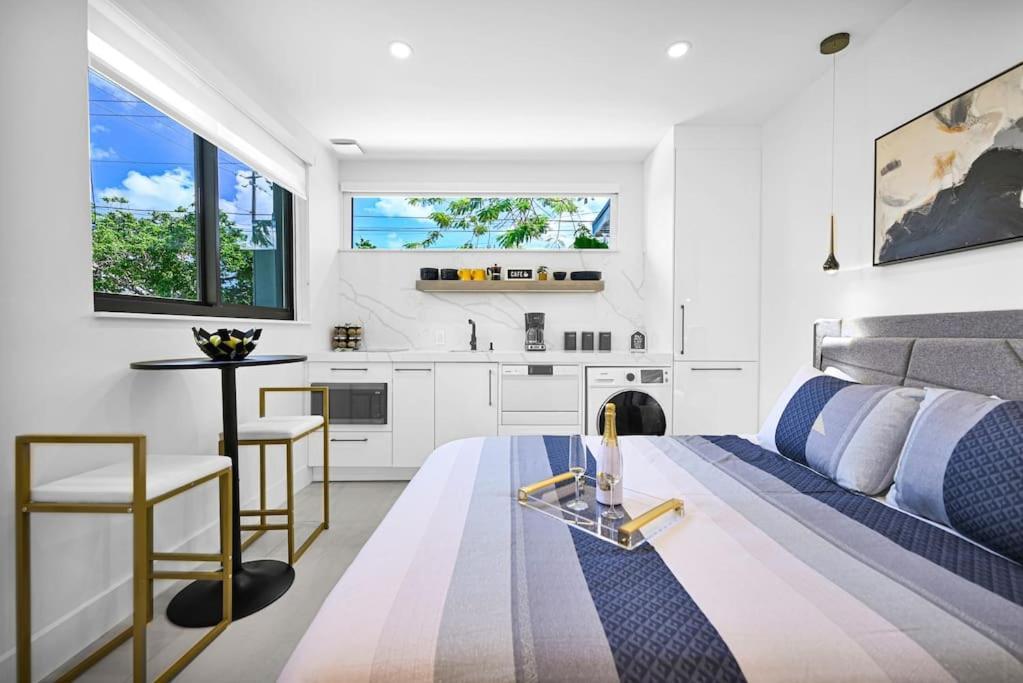 Stylish Oasis In Design District, Near Wynwood * Miami