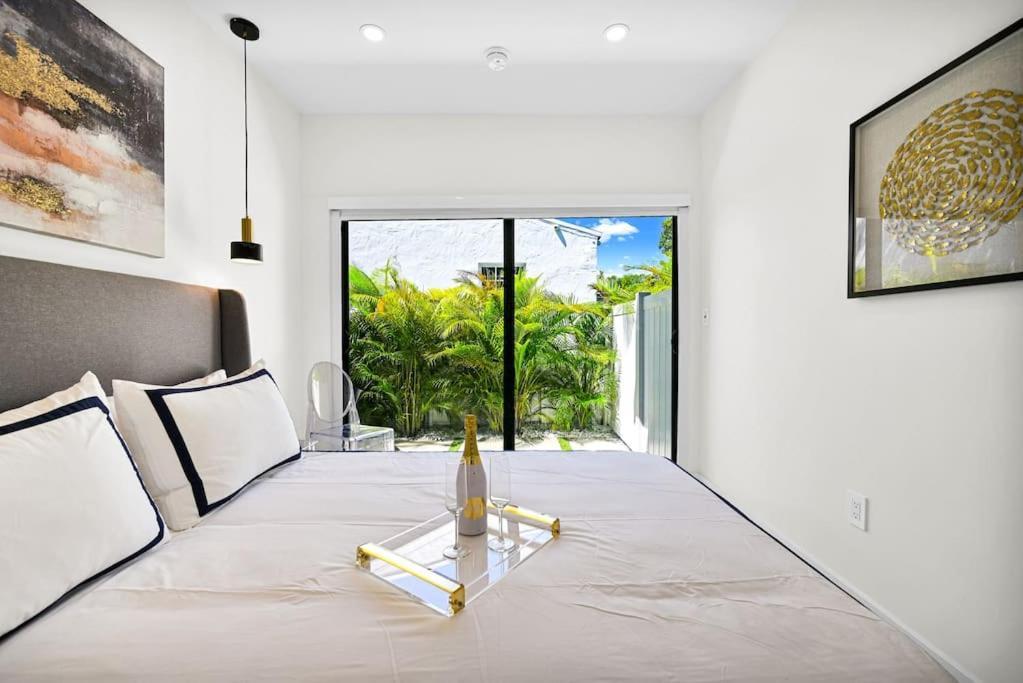 Stylish Oasis In Design District, Near Wynwood Miami