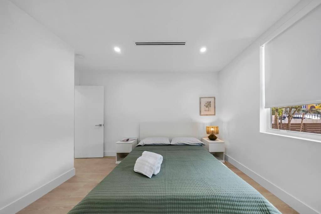 Up To 12 Guests! Modern Near Wynwood 29!