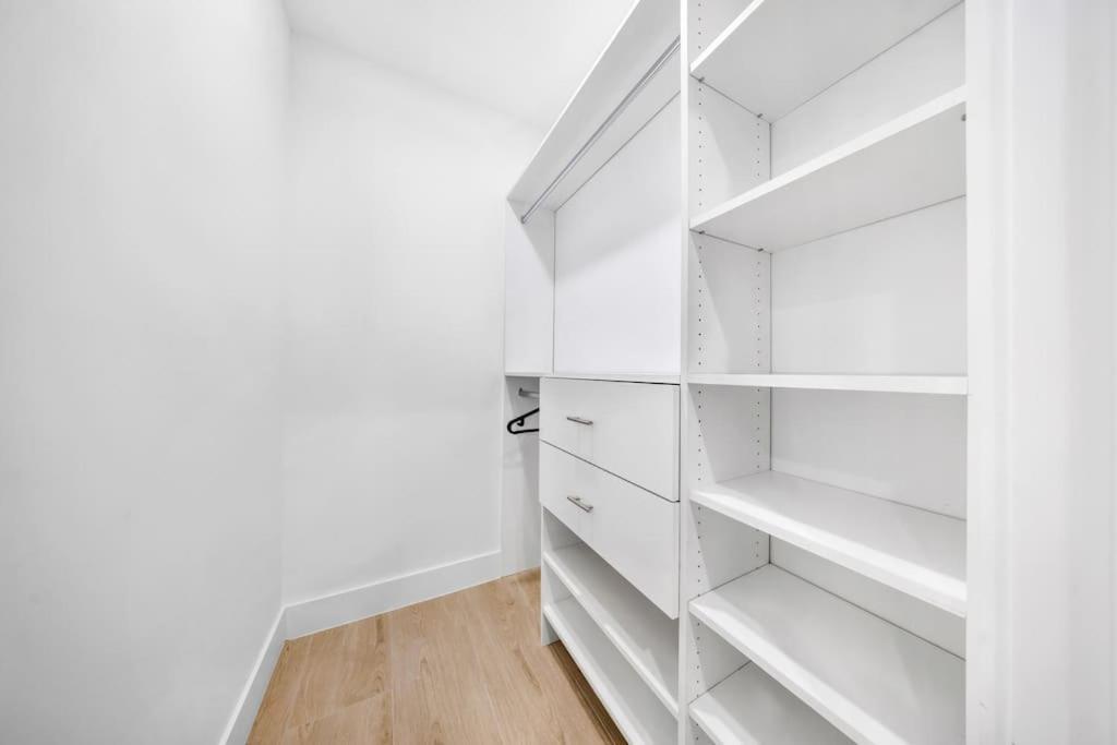Up To 12 Guests! Modern Near Wynwood 29! Villa Miami