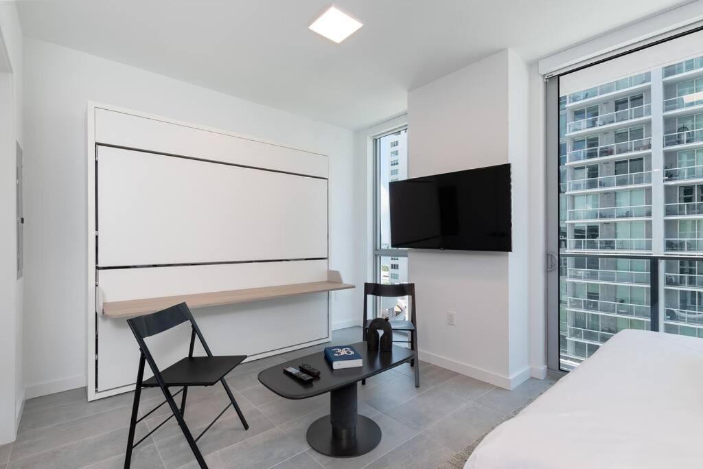 Apartment Stylish Modern Downtown Free Parking Miami