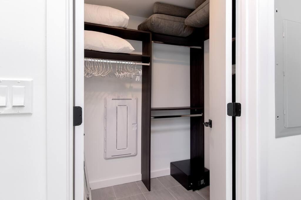 Apartment Stylish Modern Downtown Free Parking Miami