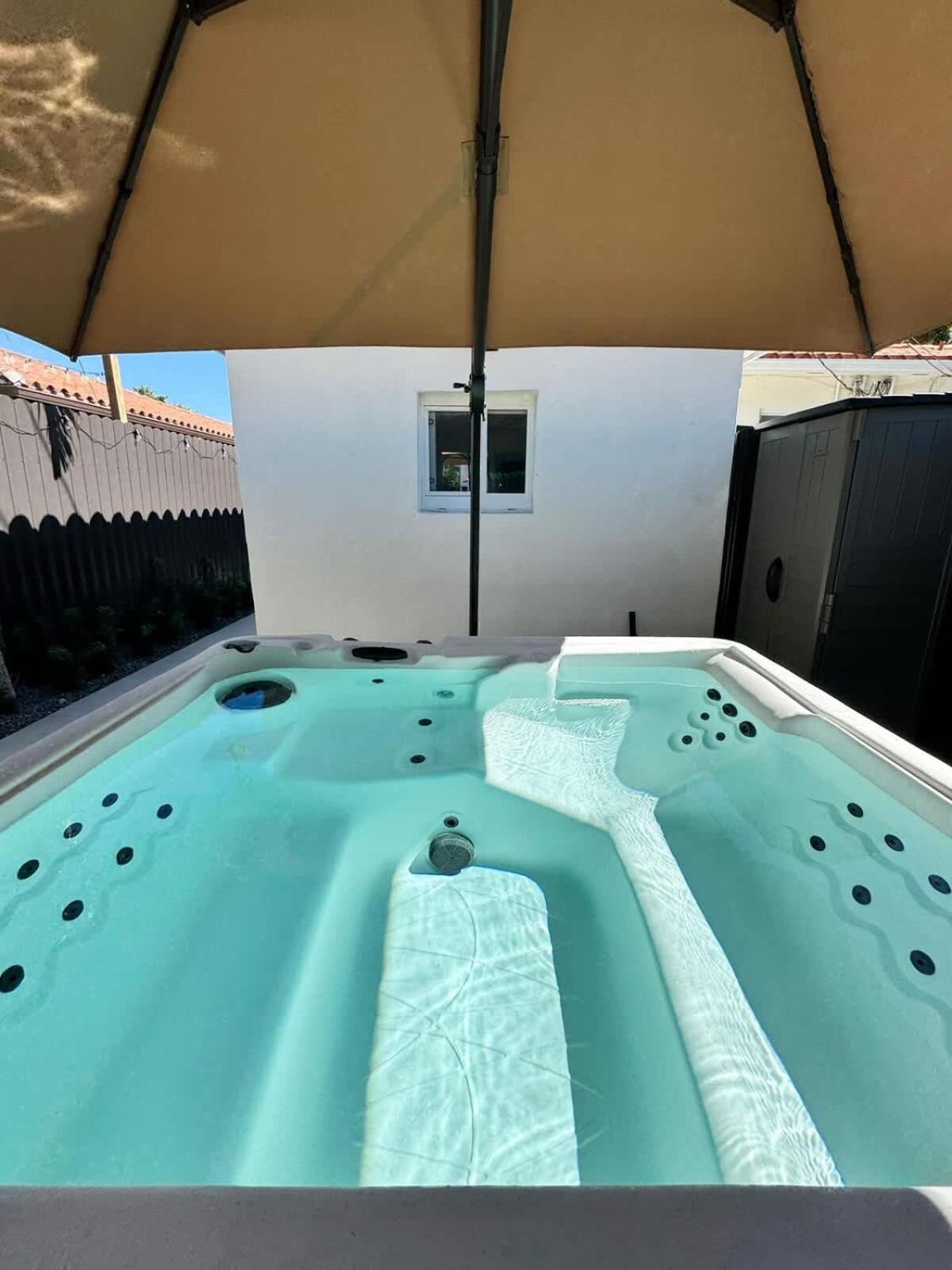 Vakantiehuis With Office Space And Hot Tub *