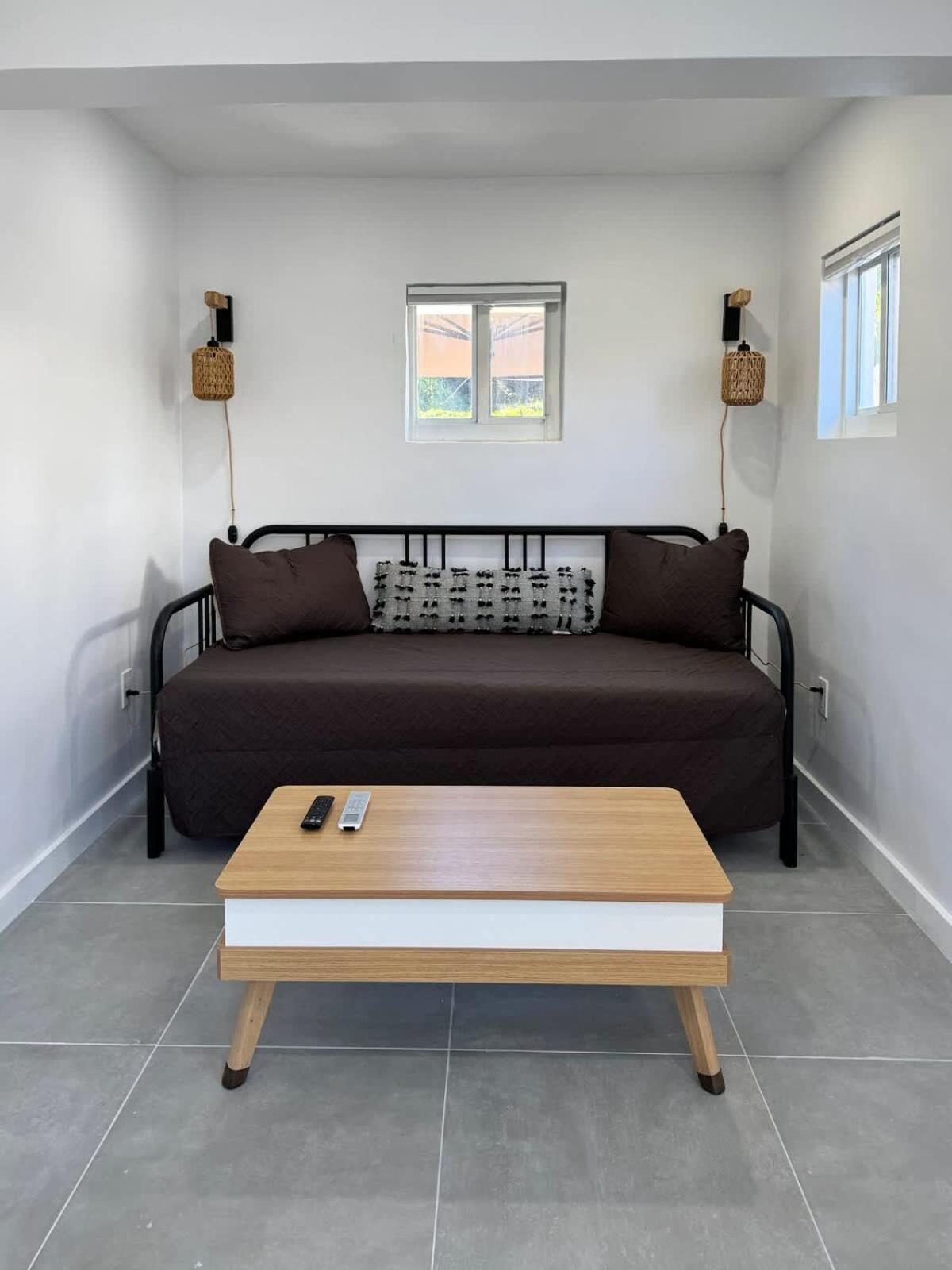 With Office Space And Hot Tub Holiday home Miami