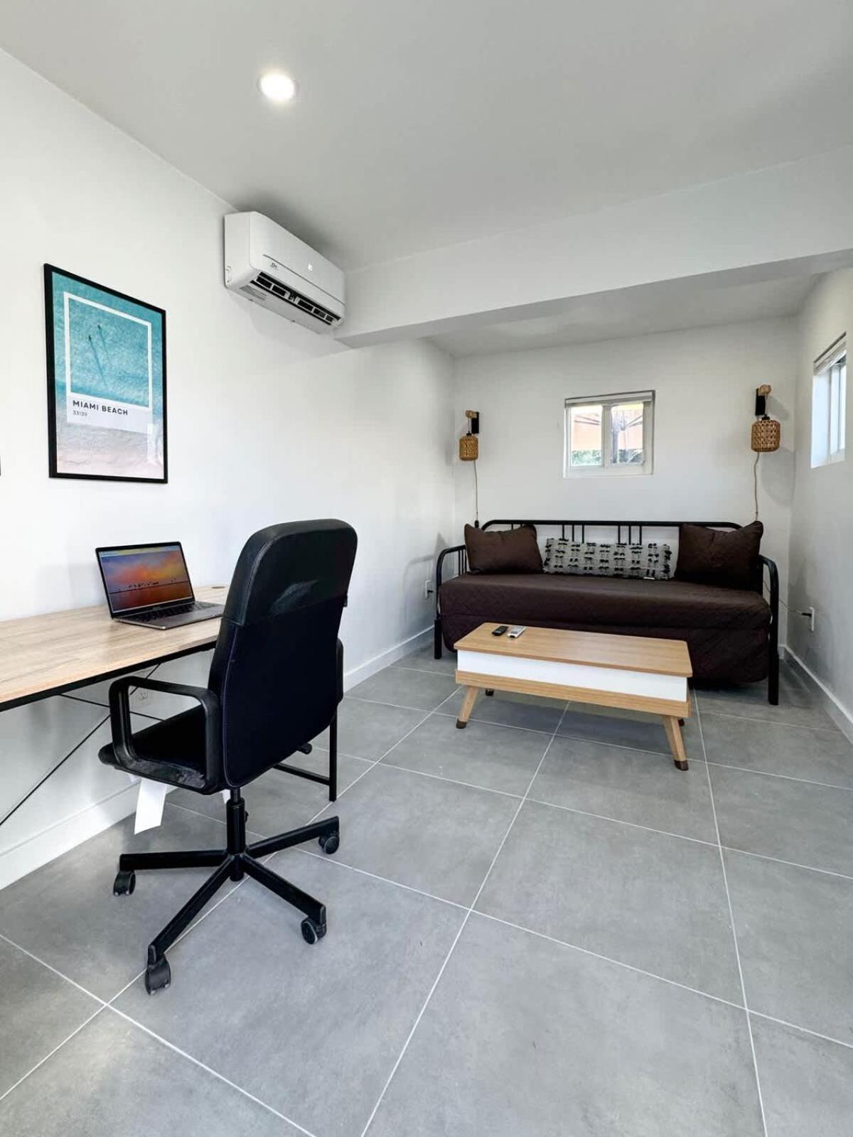 Holiday home With Office Space And Hot Tub *