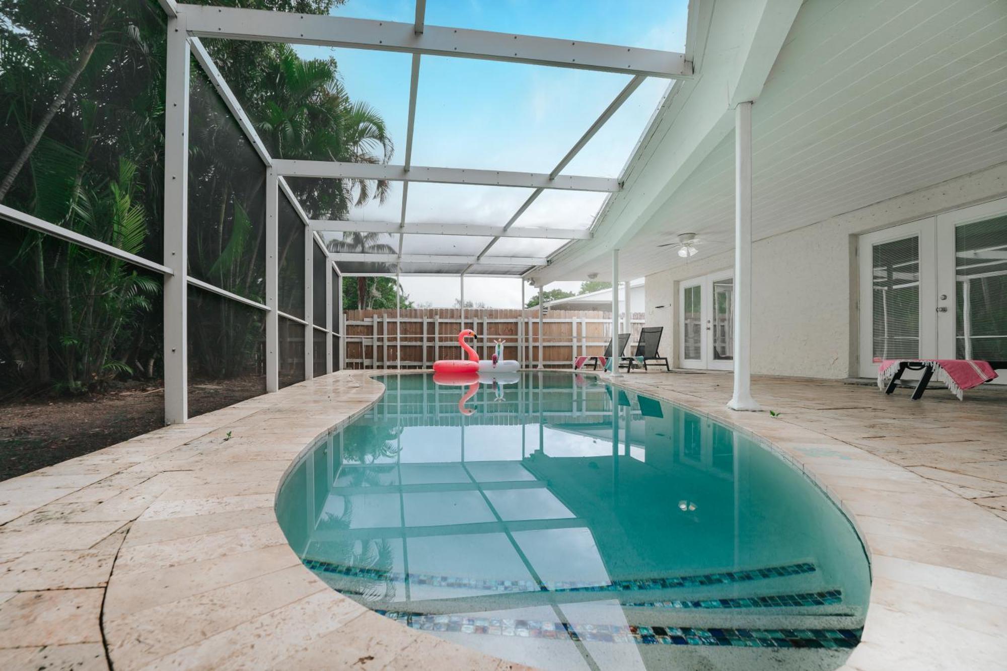 Beautiful Aventura Sleeps 26 * Miami
