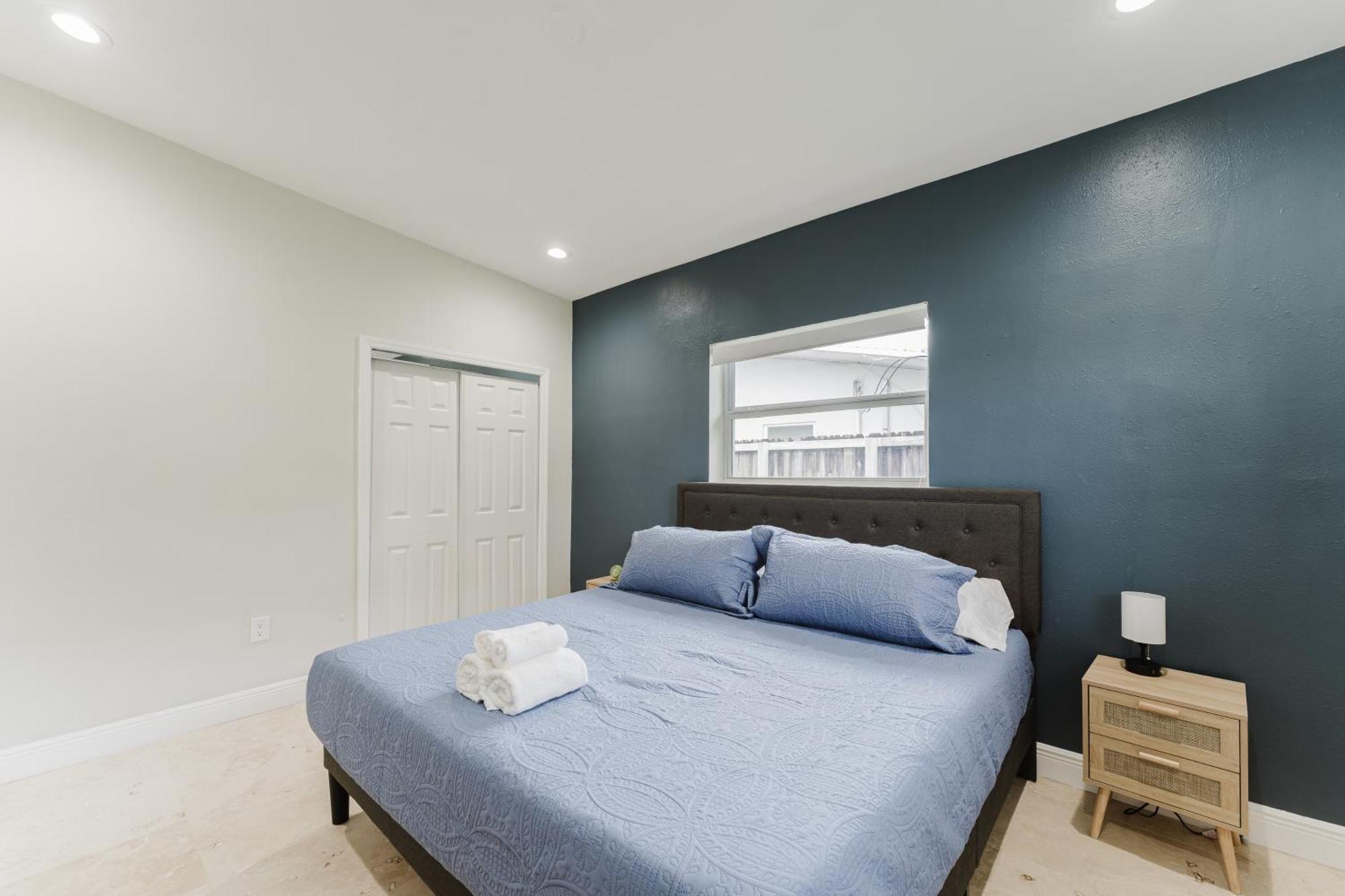 Beautiful Aventura Sleeps 26 * Miami