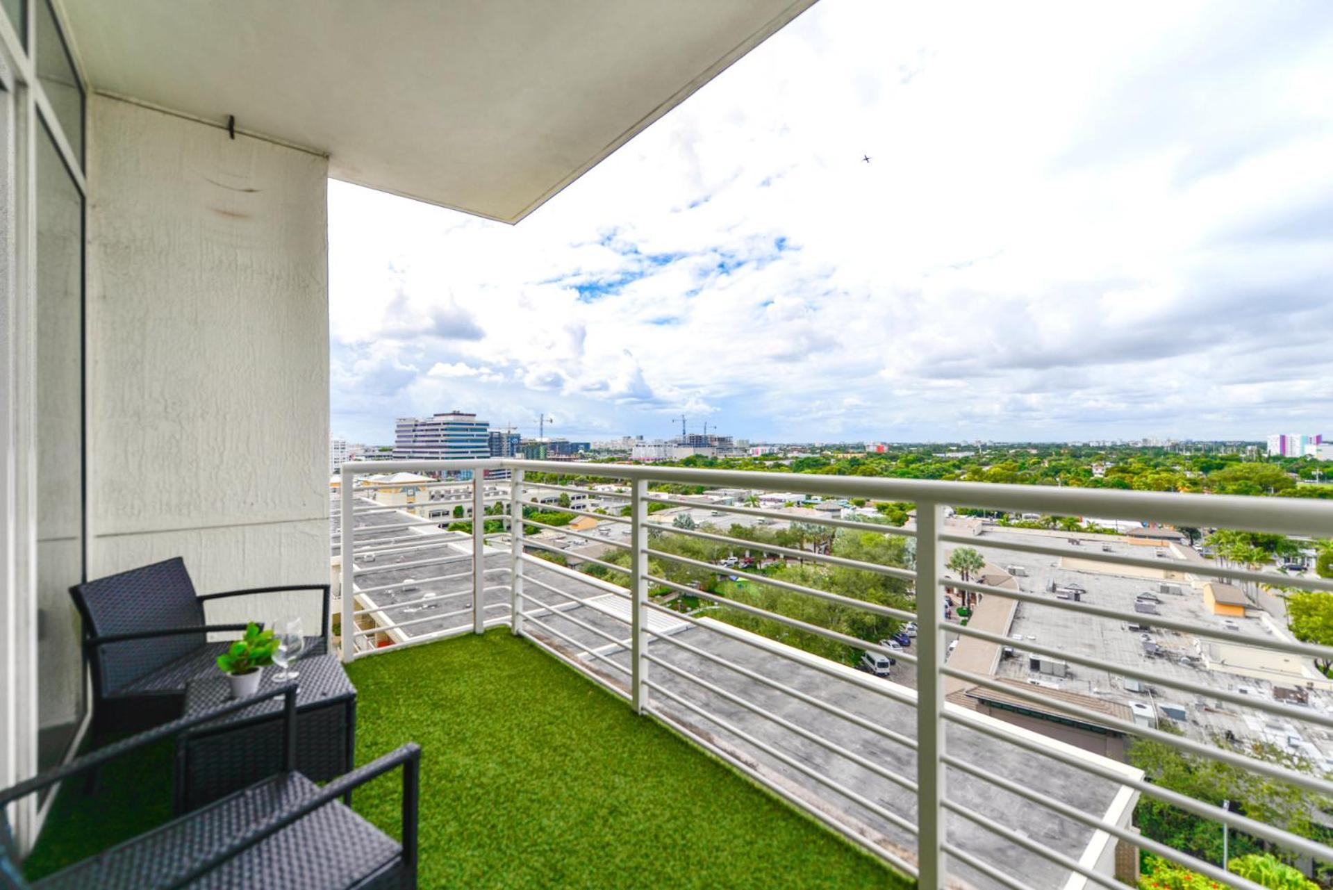 Apartment Spacious And Stylish At Midtown W Amenities! Miami